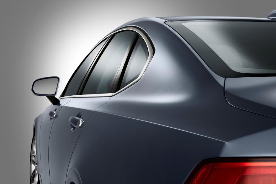 Детали экстерьера Volvo S90 T6 Inscription 2016 года  (фото 67 из 84)